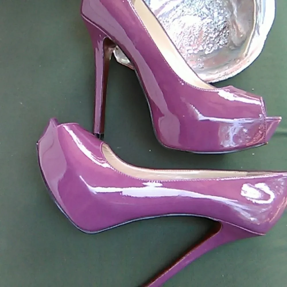 Enzo Angiolini Purple Platform Heels